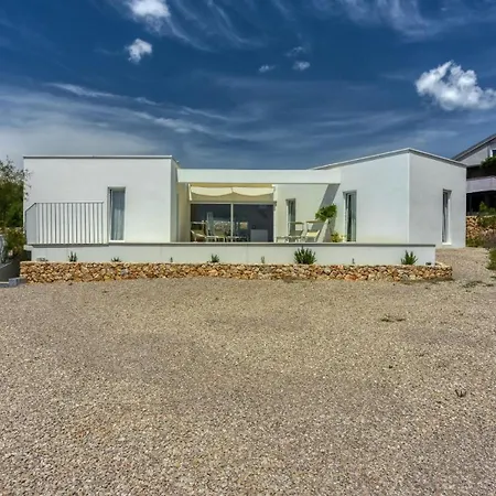 Menta 4 By Guide Willa *