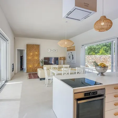 Menta 4 By Guide Villa